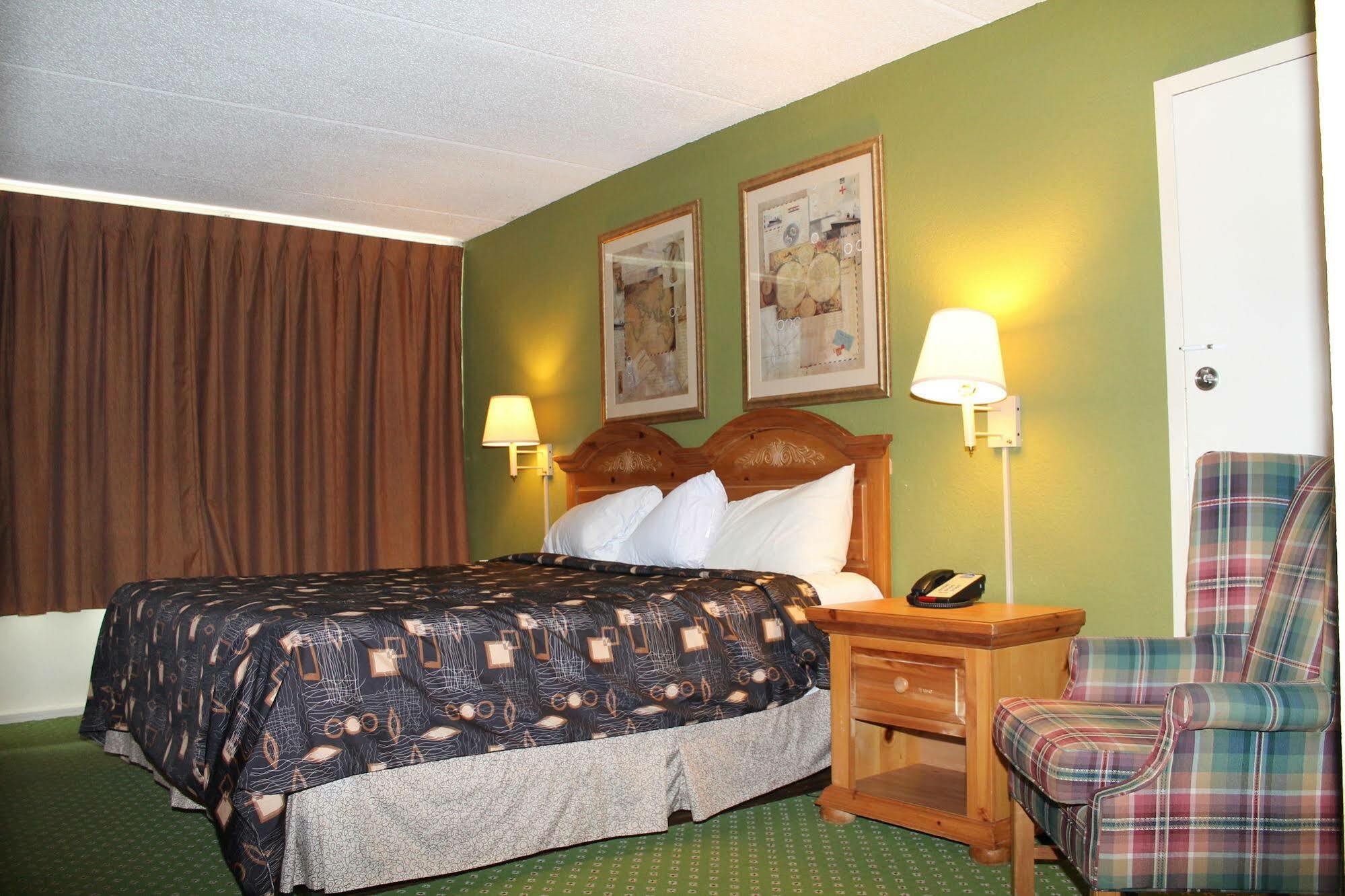 Travelers Inn 金斯兰 外观 照片